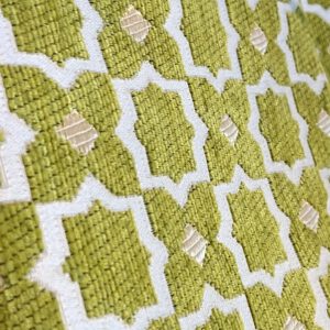 Webstoff Zahra Kiwi – Helles Grün mit Weiß & Gold
